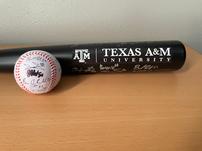 Aggie Black Baseball Bat and Ball Signed by the 2023 Aggie Baseball Team 202//151